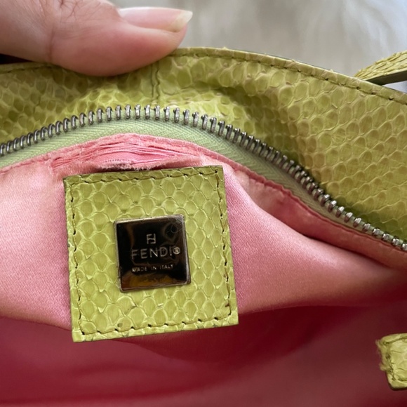 Fendi small bag - Picture 2 of 6